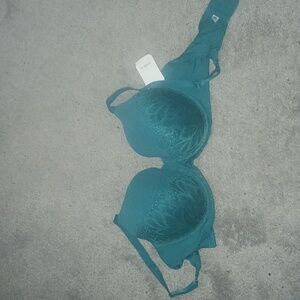 Brand new bra